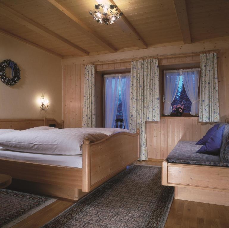 Gastehaus Sagfeiler Hotell Bischofswiesen Rum bild